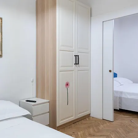 Ferienwohnung Unyca - Ampio Rifugio Per Famiglie A Firenze Exterior foto
